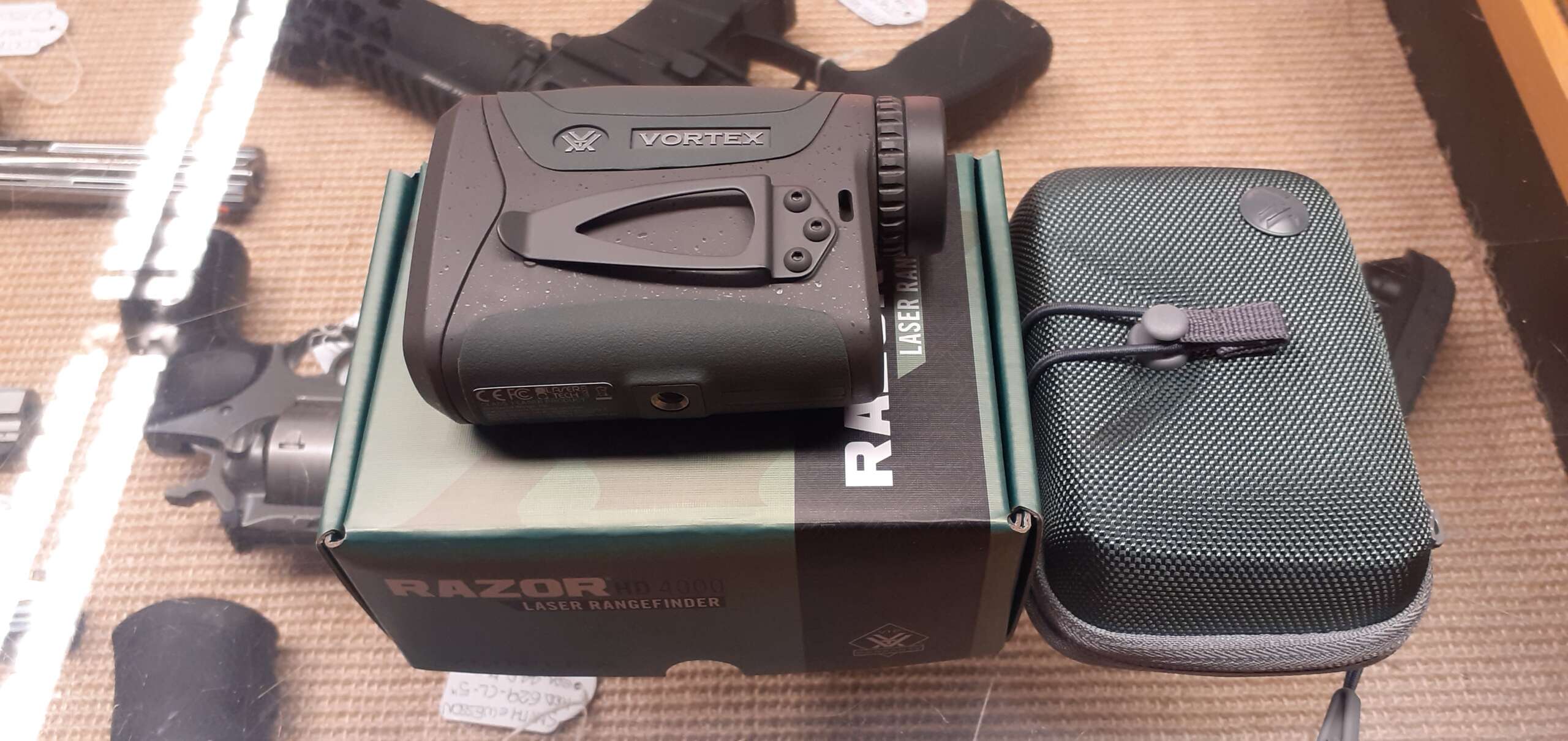 Telemetro Vortex Razor HD 4000 – 7x, Ottica HD, 4 Modalità Di Puntamento, Per Caccia E Tiro A Lunga Distanza